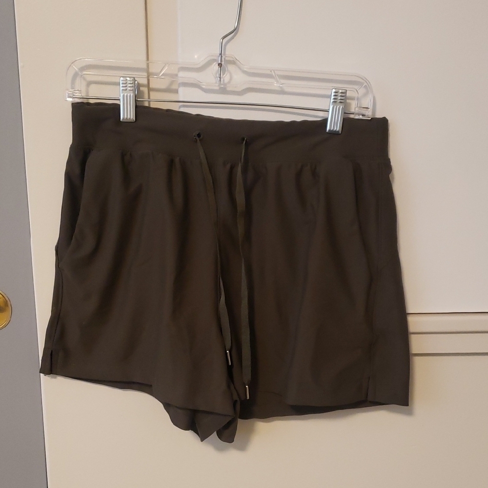 Old Navy Active Olive Green Shorts - S